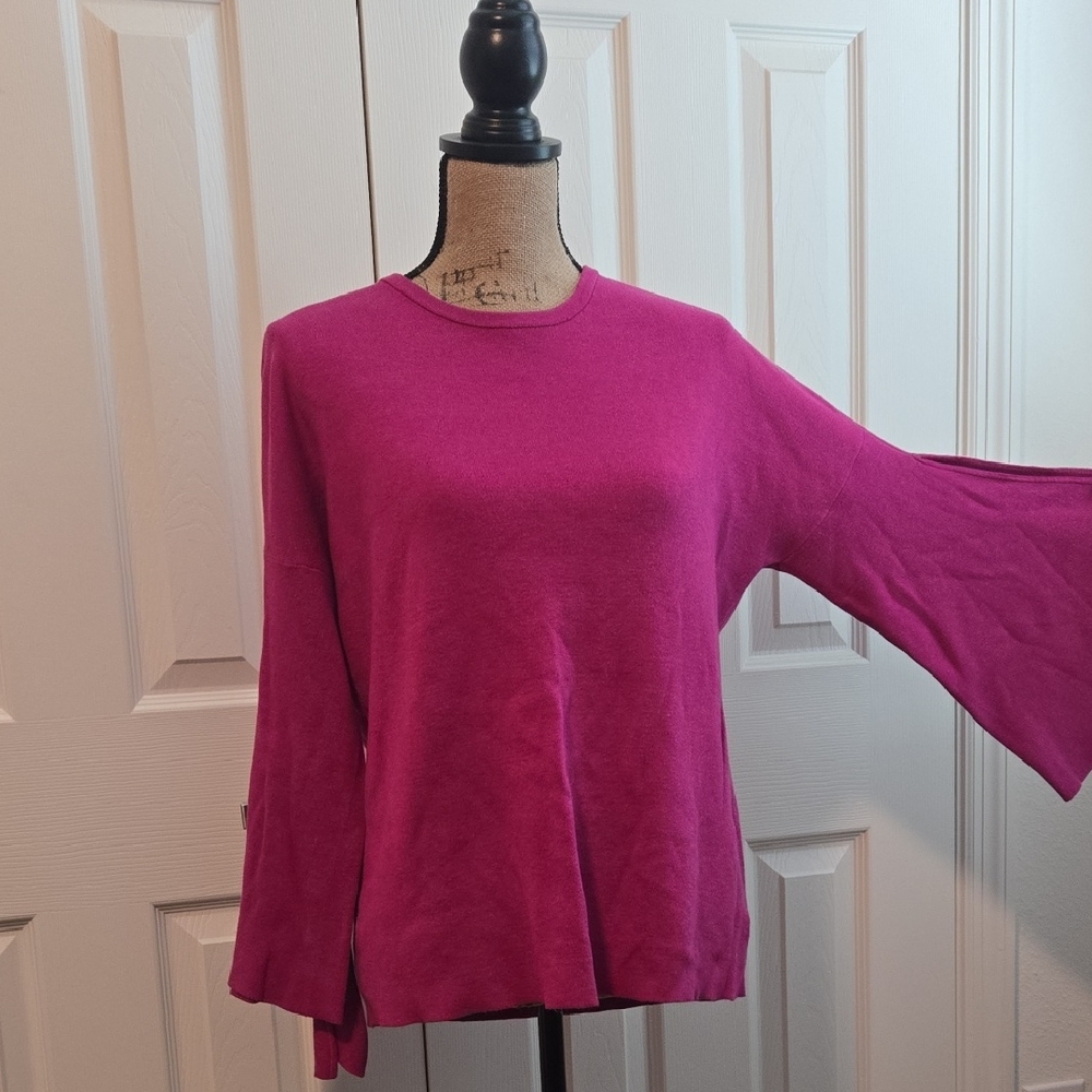 CAbi Magenta Flare Sleeve Top